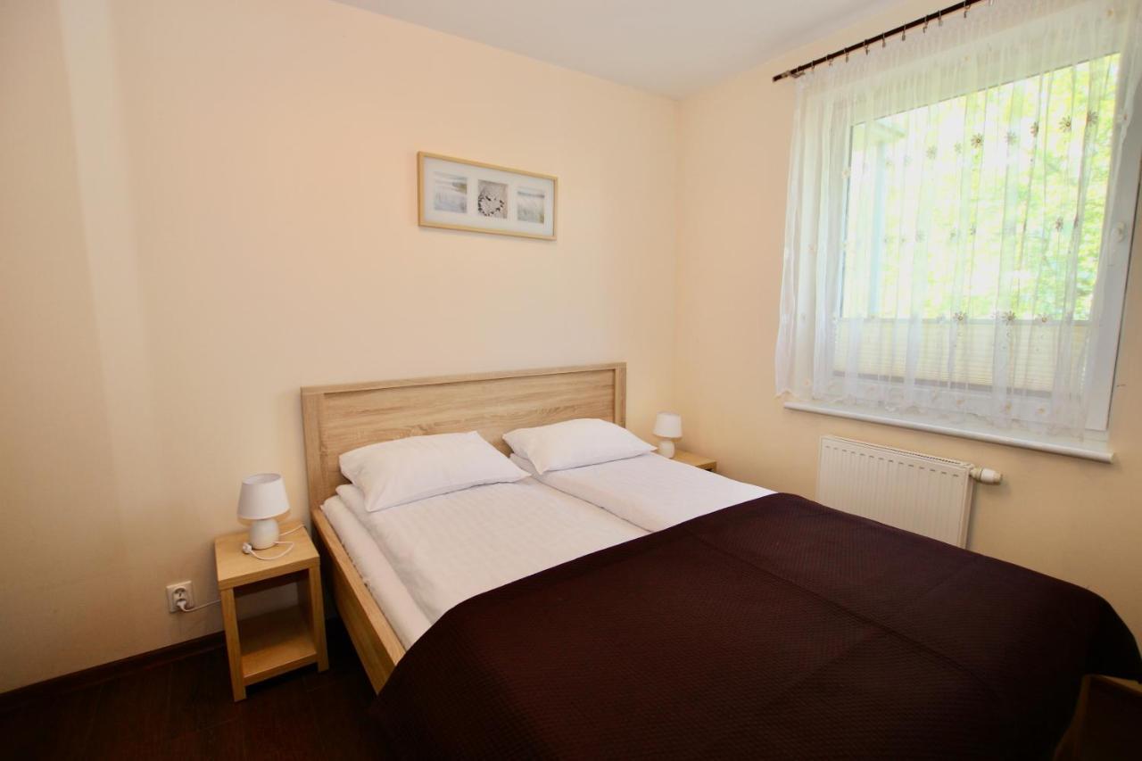 Apartamenty Bursztynowe Komnaty Darlowko Ngoại thất bức ảnh