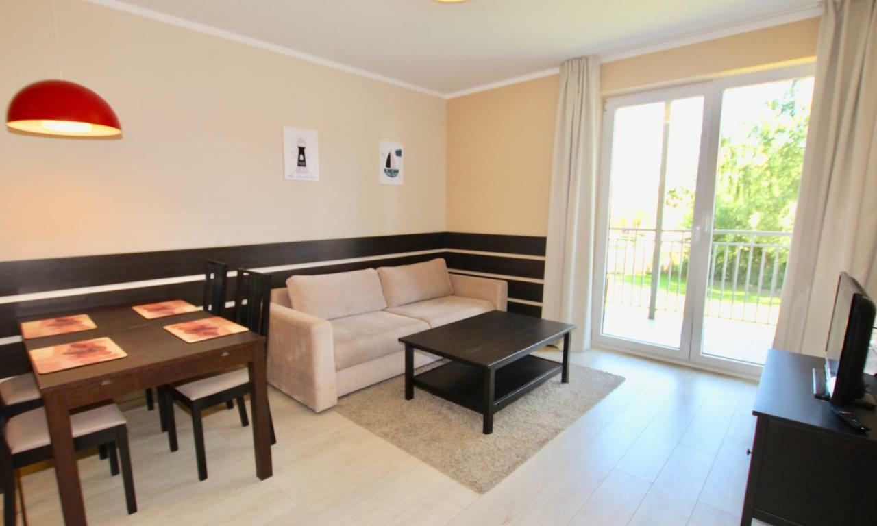 Apartamenty Bursztynowe Komnaty Darlowko Ngoại thất bức ảnh